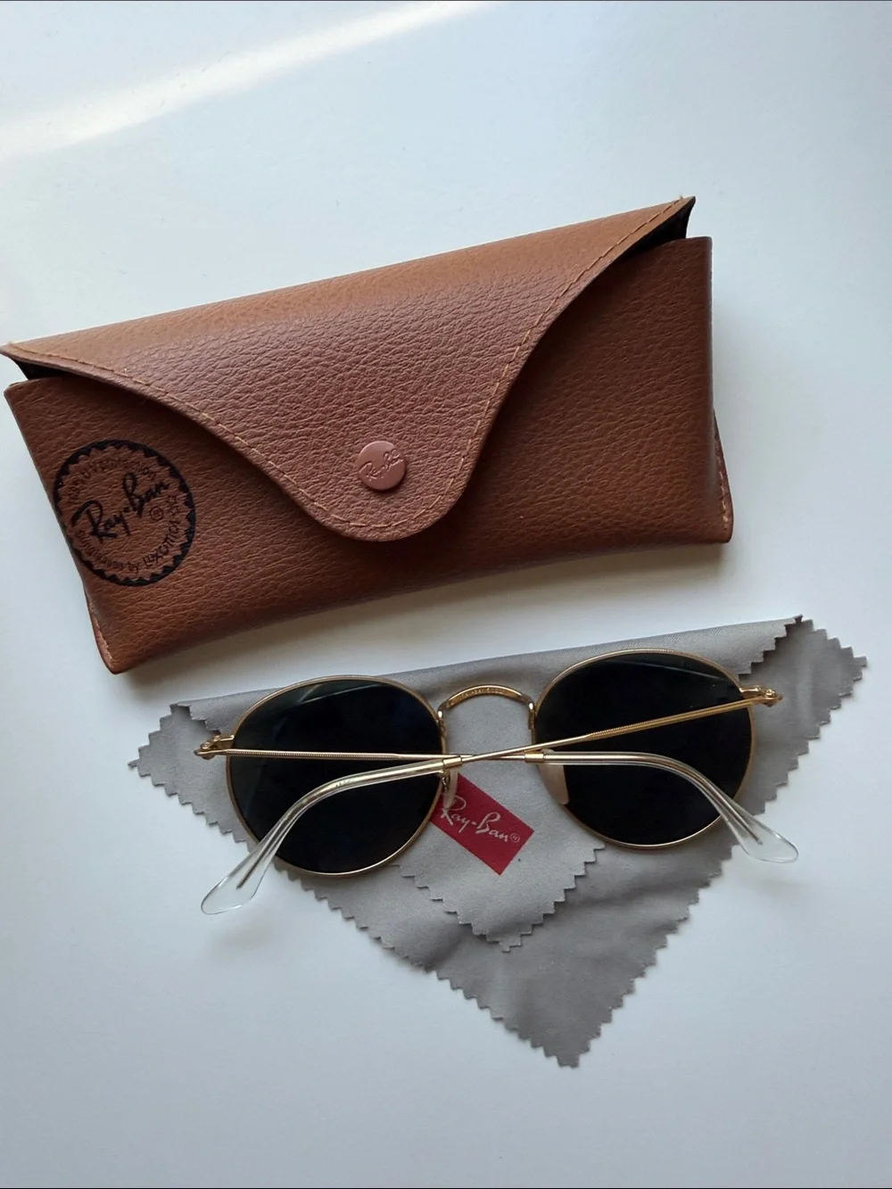 Ray-Ban Round Metal Polarized sunglasses
